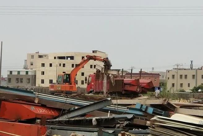 建筑工程施工合同的内容涵盖哪些方面?建筑合同转包是否合法?